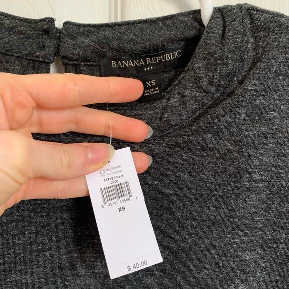 Banana Republic NWT Heathered Gray Structured Sleeveless Top XS - Picture 9 of 9